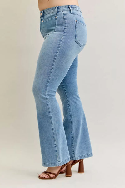Judy Blue Full Size Mid Rise Bootcut Jeans with Contrast Wash & Front Patch Pockets Plus Size - Image 13