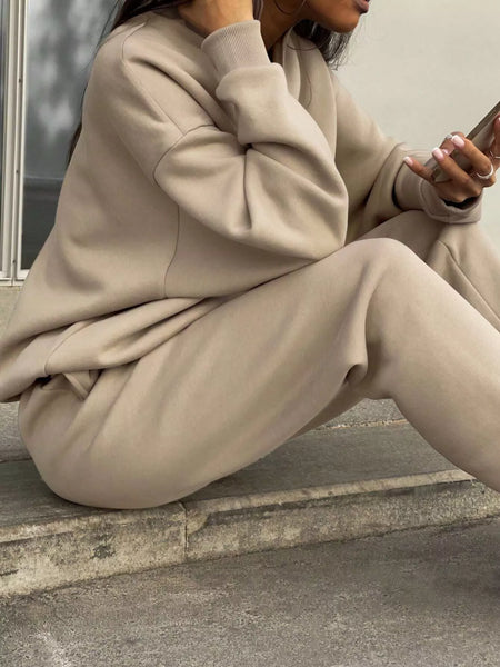 Half Zip Sweatshirt and Pants Set - Image 12