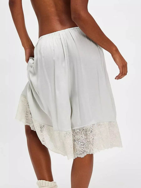 Lace Detail Shorts - Image 24