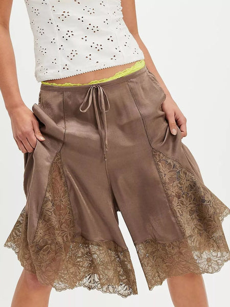 Lace Detail Shorts - Image 26