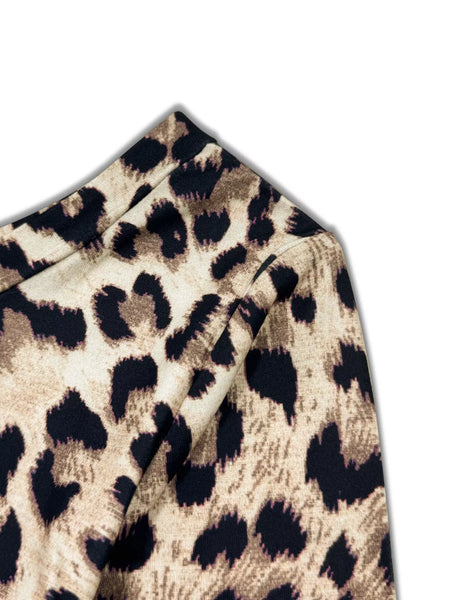 Leopard Print One-Shoulder Top and Pants Set - Image 7