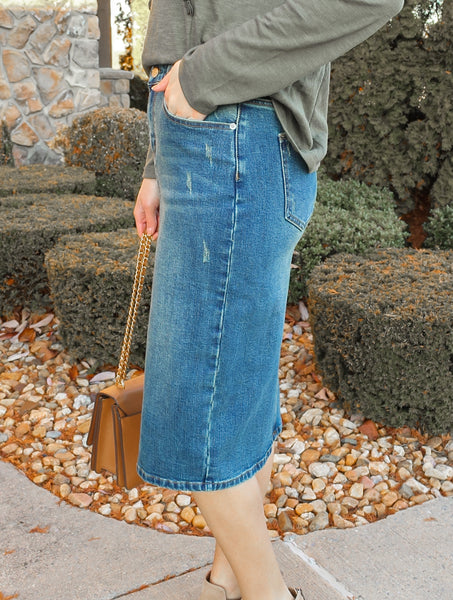 Piper Distressed Denim Skirt in Vintage (Final Sale) - Image 2