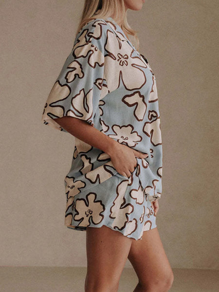Printed Button Up Shirt and Shorts Set - Image 3