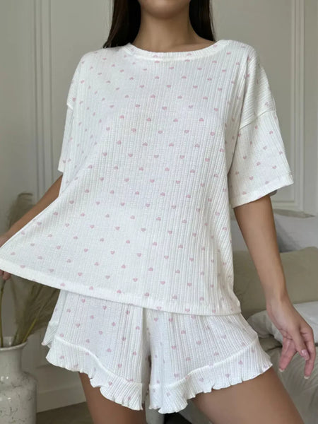 Heart Print Casual Top and Shorts Lounge Set - Image 3