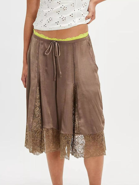 Lace Detail Shorts - Image 27