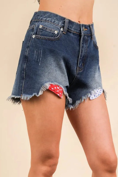 VERY J Raw Hem Pocketed Contrast Washed Denim Shorts - Image 3