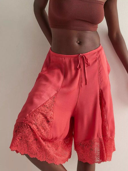 Lace Detail Shorts - Image 18