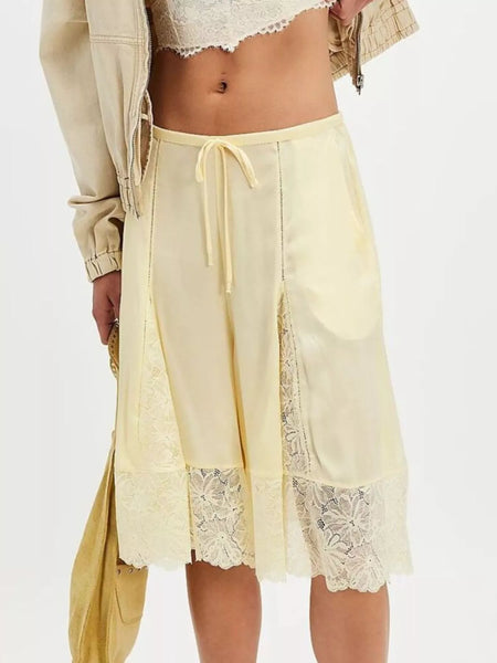 Lace Detail Shorts - Image 32
