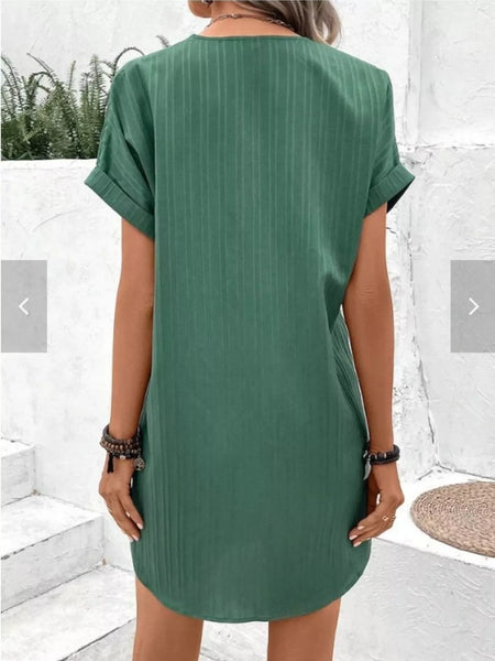 Full Size Casual V-Neck Short Sleeve Dress Plus Size - Image 9