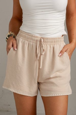 Soft Spoken Contrast Trim Shorts